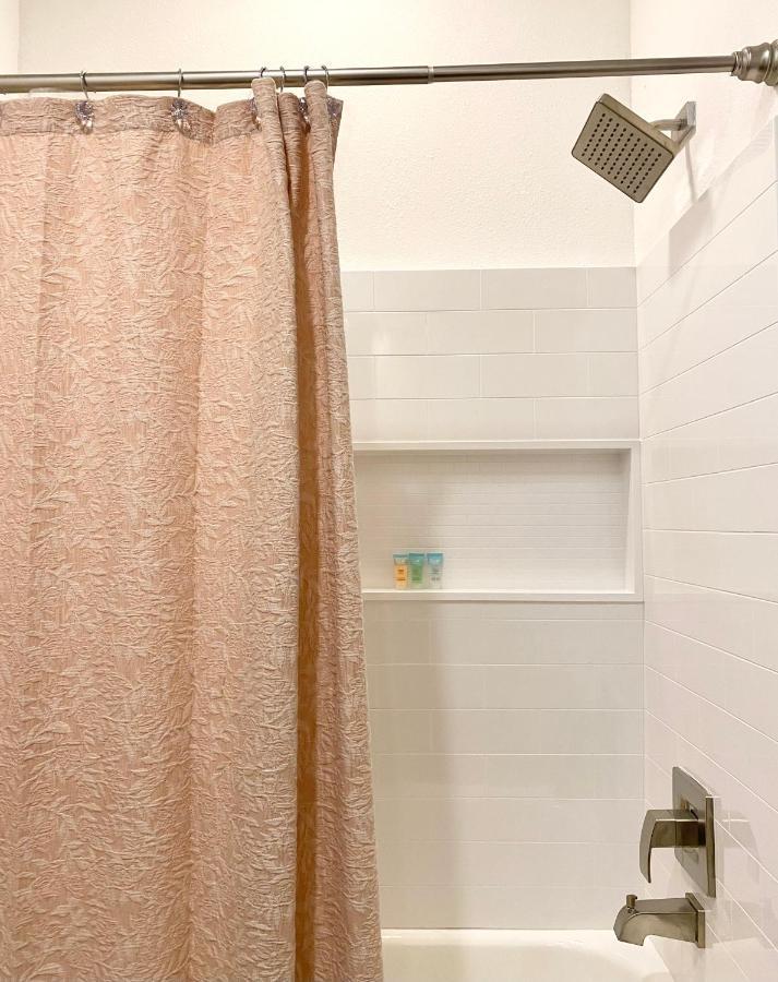 הוילה יוסטון Luxe Three Story Duplex Near Downtown & Med Center מראה חיצוני תמונה